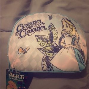 NWT Alice In Wonderland Cosmetic Bag